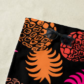 Serviette De Plage Ananas tropical Momona Hawaiian - Chaud - Noir (En situation)