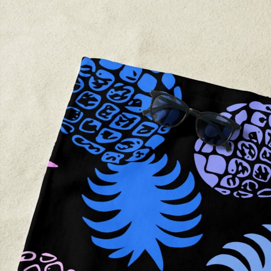 Serviette De Plage Ananas Tropical Momona Hawaiian - Violet - Noir (En situation)