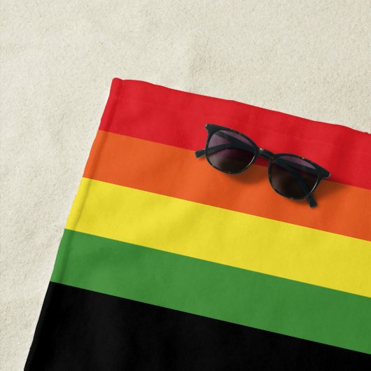 Serviette De Plage Animaniacs | Hello-o Retro Equalizer Graphic (En situation)