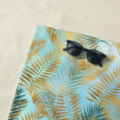 Serviette De Plage Aqua Sky Green Gold Feuilles tropicaux (En situation)