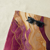 Serviette De Plage Aquarelle Bourgogne et or Paysage Abstrait (En situation)