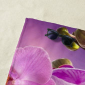 Serviette De Plage Aquarelle de fleur d'orchidée rose violet (En situation)