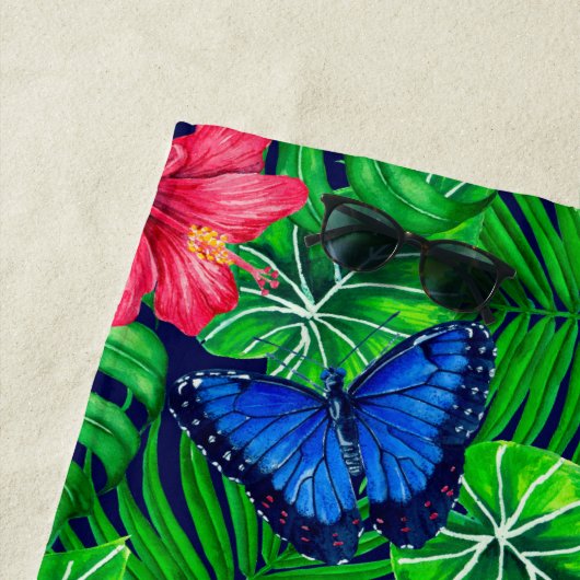 Serviette De Plage Aquarelle de jardin toucan et tropical (En situation)