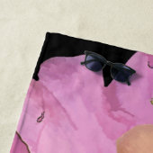 Serviette De Plage Aquarelle de Monogram Pastel Camellias en noir (En situation)