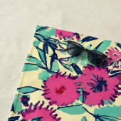 Serviette De Plage Aquarelle inspirée rose + vert Botanique Floral (En situation)