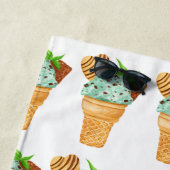 Serviette De Plage Aquarelle Mint Chocolat Crème glacée Personnalisée (En situation)