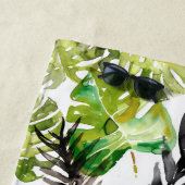 Serviette De Plage Aquarelle Noir Vert Tropical Feuille Motif (En situation)