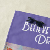 Serviette De Plage Aquarelle Unicorn Art Purple Dreams Beach Towne (En situation)