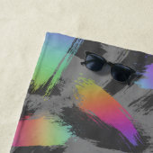 Serviette De Plage arc-en-ciel rétro radical : (En situation)