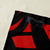 Serviette De Plage Art contemporain rouge et noir (En situation)