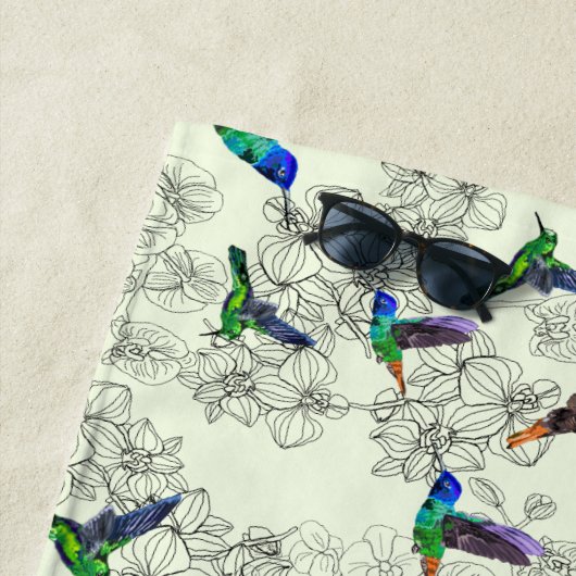 Serviette de plage aux fleurs de colibris - Vos co (En situation)