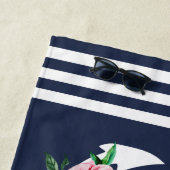 Serviette De Plage Baigneuse d'encrage de fleurs personnifiées douche (En situation)