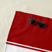 Serviette De Plage Balle de soccer Jersey à rayures rouges et blanche (En situation)