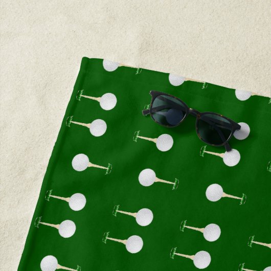 Serviette De Plage Bals de golf en motif vert (En situation)