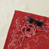 Serviette De Plage Bandana rouge (En situation)