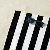 Serviette De Plage Bande classique de cabane orange noire et blanche (En situation)