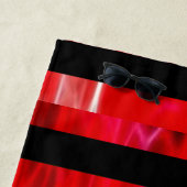 Serviette De Plage Bandes texturées rouges et noires (En situation)