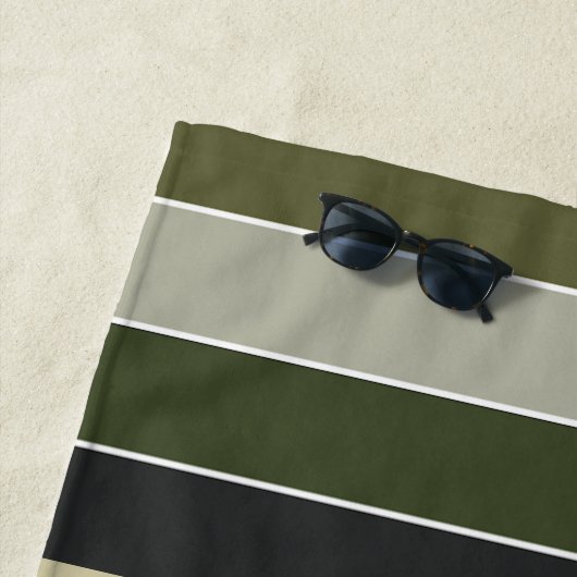 Serviette De Plage Bandes vertes (En situation)