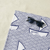Serviette De Plage Bateau sur Waves Beach Towel - Petit Motif (En situation)