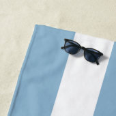 Serviette De Plage Beach Club French Red Blue Cabana Stripe (En situation)