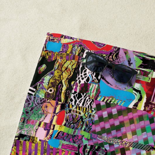 Serviette De Plage Beach Towel – Urban Fractals (En situation)