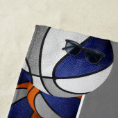 Serviette De Plage Beaucoup de boules de basket bleu gris couleur d'é (En situation)