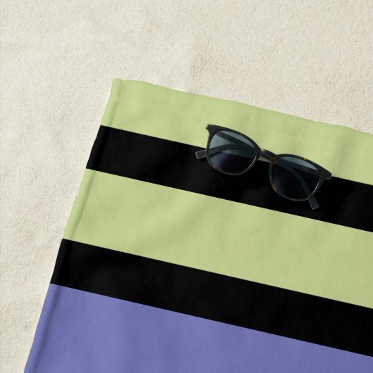 Serviette De Plage Beetlejuice | Chibi Lydia "Strange and Unusual" (En situation)