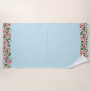 Serviette De Plage Belles fleurs roses sur fond bleu clair