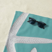 Serviette De Plage Bleu de turquoise à la mode d'étoiles de mer de (En situation)