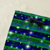 Serviette De Plage Bleu vert rayures avec étoiles et Raindrops (En situation)
