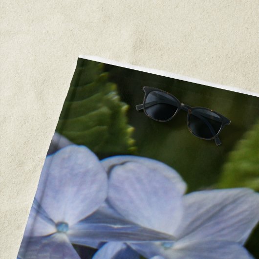 Serviette de plage Blue Hydrangea (En situation)