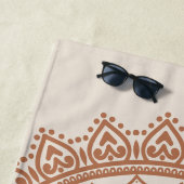 Serviette De Plage Boho Terracotta Mandala Nom personnalisé (En situation)