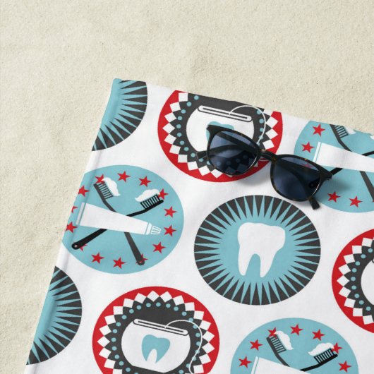 Serviette De Plage Bold Dentistry Pattern (En situation)