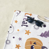 Serviette De Plage Boo Halloween Beach Towel – Cute Ghost & Pumpkin (En situation)
