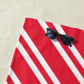 Serviette De Plage Bright Red and White Stripes (En situation)