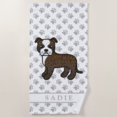 Serviette De Plage Brindle Et Blanc Staffie Cute Cartoon Chien & Nom (Devant)