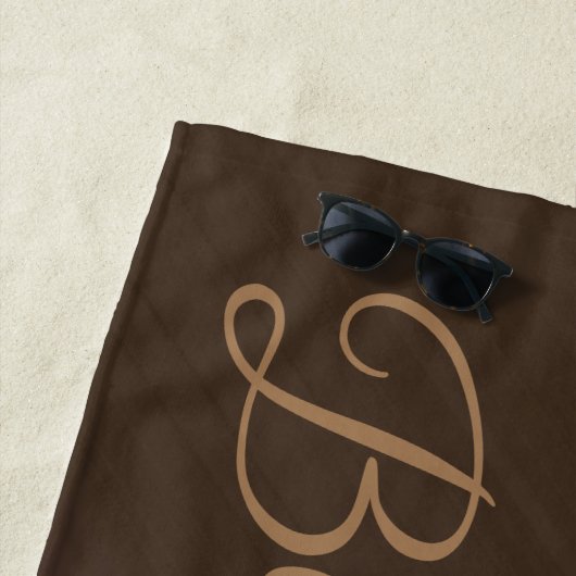 Serviette De Plage Brown moderne (En situation)
