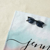 Serviette De Plage Cadeau de demoiselle d'honneur - Nom personnalisé  (En situation)