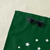 Serviette De Plage Camp de Bachelorette Extérieur Vert (En situation)