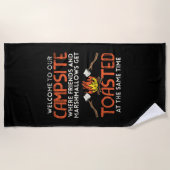 Serviette De Plage Camping feu et Marshmallows (Devant)