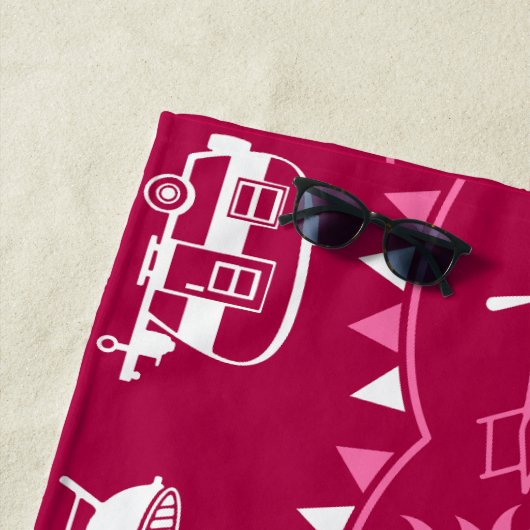 Serviette De Plage Caravan Camping Maison Décor (En situation)