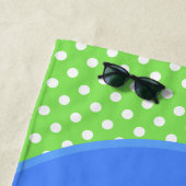 Serviette De Plage Caricature de grenouille verte mignonne (En situation)