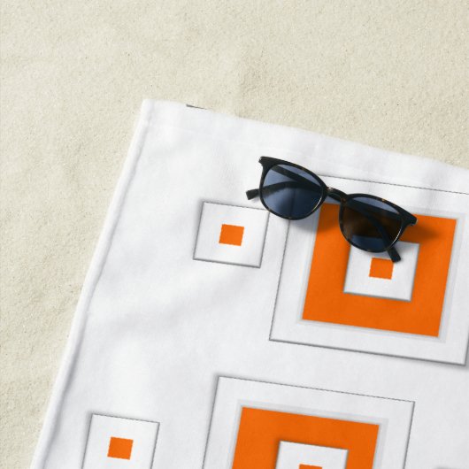 Serviette de plage carré orange et blanc de printe (En situation)