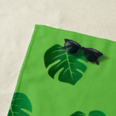 Serviette De Plage Cartoon vert de Cute Sloth Safari Nom de la jungle (En situation)