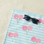 Serviette De Plage Cerises roses été (En situation)