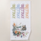 Serviette De Plage Chaton tigre blanc en Monogramme de fleurs (Devant)
