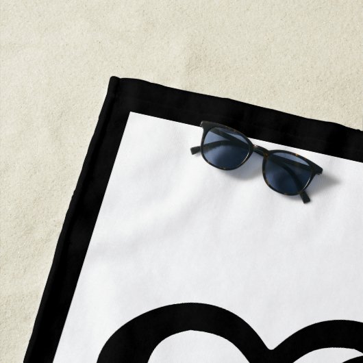 SERVIETTE DE PLAGE CHIC BEACH TOWEL_MR & MRS. (En situation)