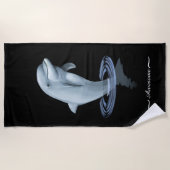 Serviette De Plage Chic moderne dauphin & script sur noir (Devant)