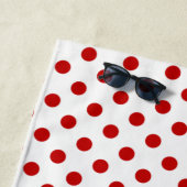 Serviette De Plage Chic Polka Dot Rouge Blanc Arrière - plan (En situation)