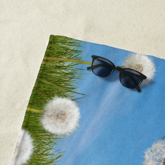 Serviette De Plage Chien avec Dandelion (En situation)